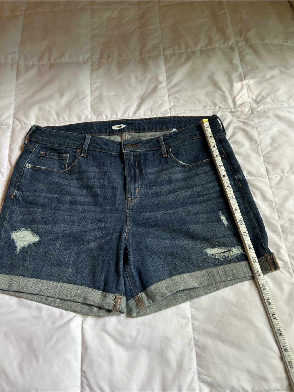 Old Navy Dark Blue Denim Shorts with Contrast Stitching - Picture 3 of 7
